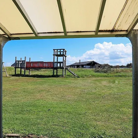 6 Person In Lokken-by Traum * Løkken