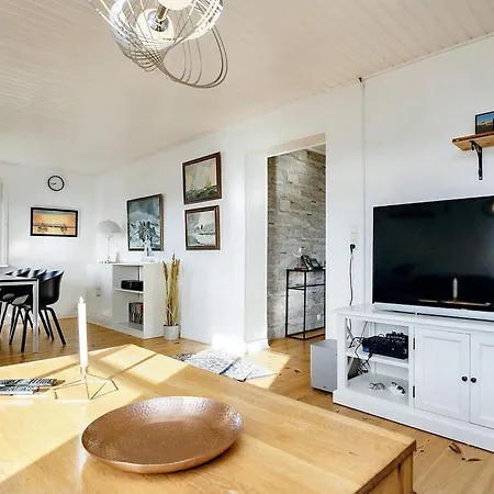 בית נופש 6 Person In Lokken-by Traum *