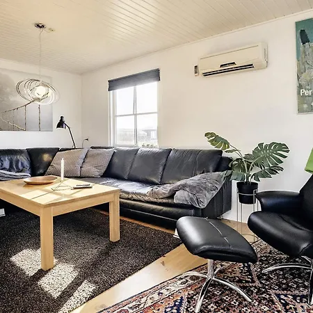 בית נופש 6 Person In Lokken-by Traum