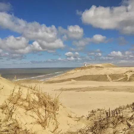 6 Person In Lokken-by Traum