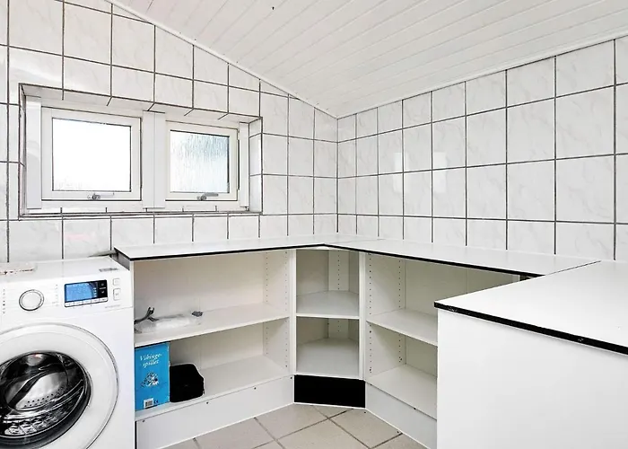 בית נופש 6 Person In Lokken-by Traum